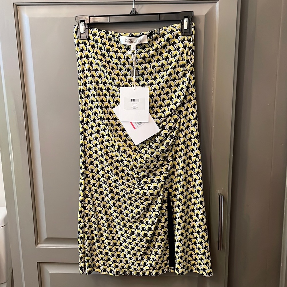 DVF Willa Skirt size small